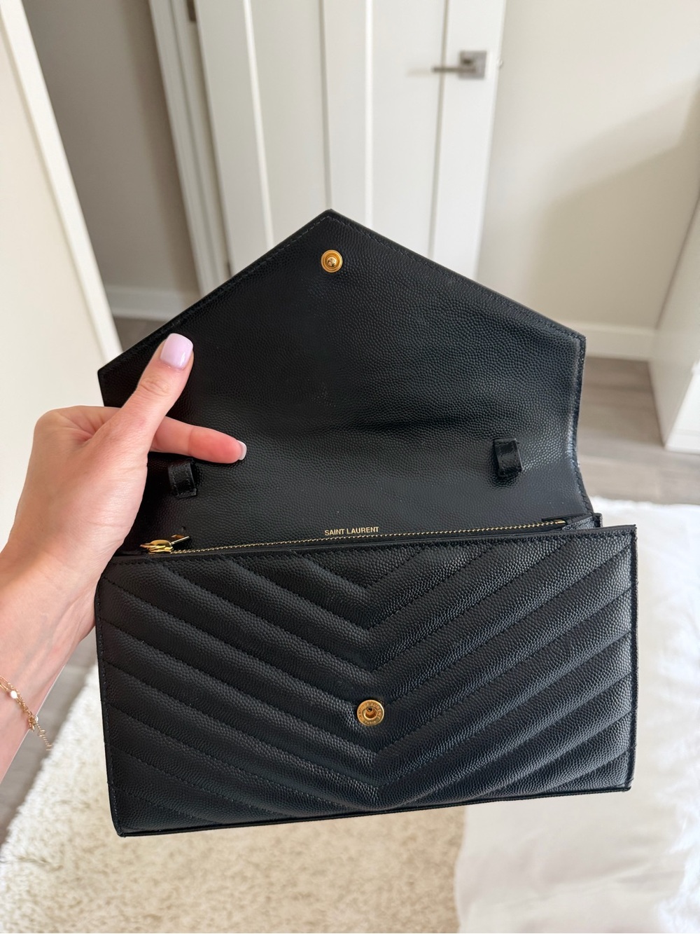 Saint Laurent Black Chevron YSL Logo Wristlet with Gold Hardware - Picture 3 of 6